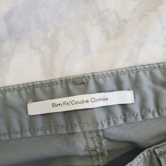 30x32 Slim Fit Grey Calvin Klein Pants - Picture 4 of 4